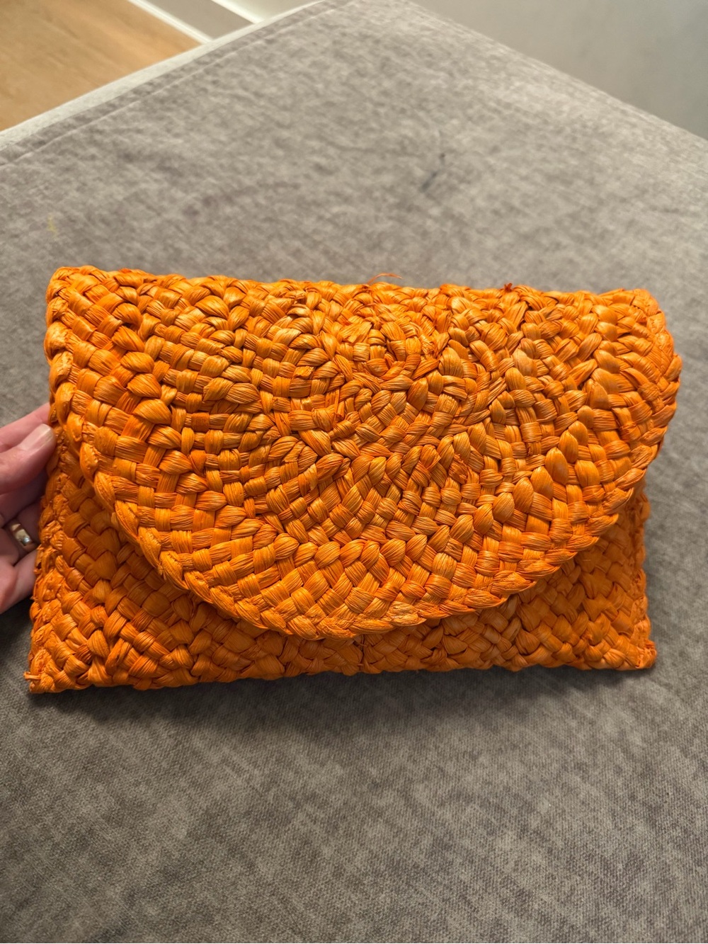 Shiraleah tan woven shoulder tote with beige lining